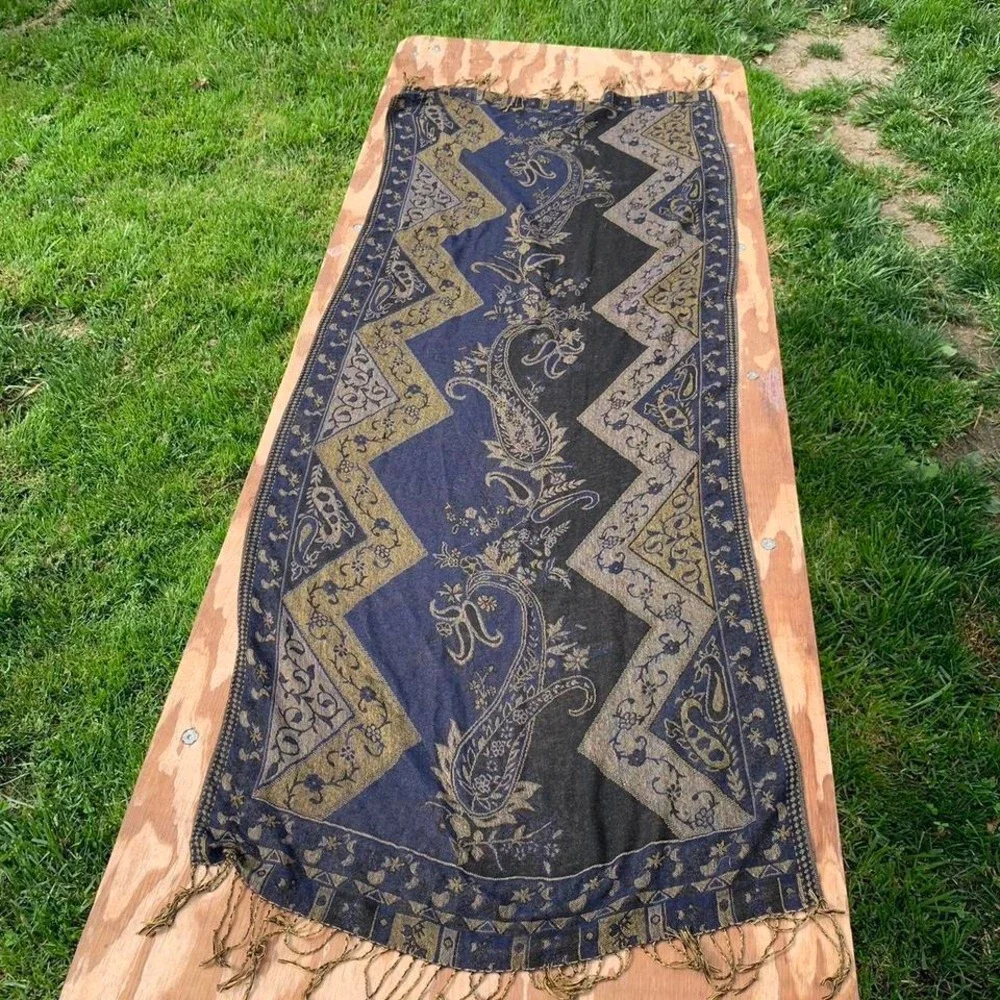 Vintage paisley‎ & floral scarf